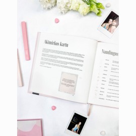 Meilės nuotykiai  nutrinama knyga poroms