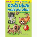 Kačiukai mažučiukai eina į lauką
