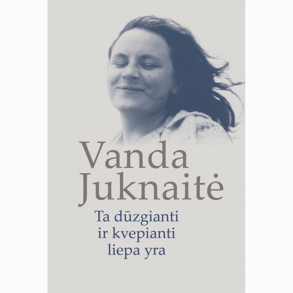 Ta dūzgianti ir kvepianti liepa yra