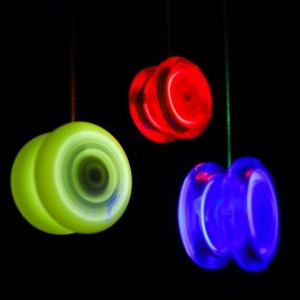 Yoyo 5,3 cm su šviesele